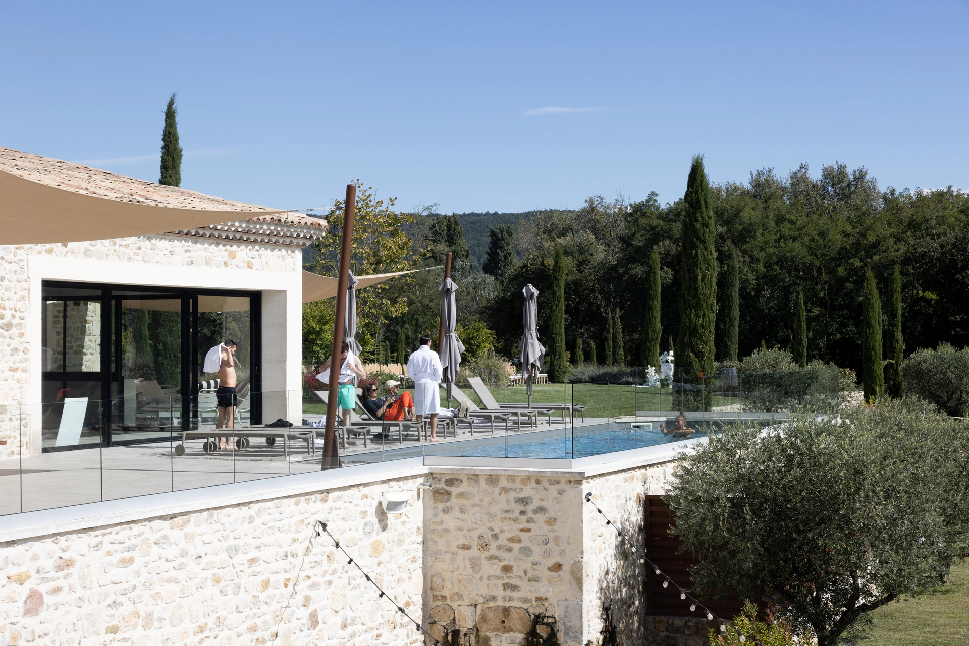 mariage-elegant-moderne-provence-marion-fort-38